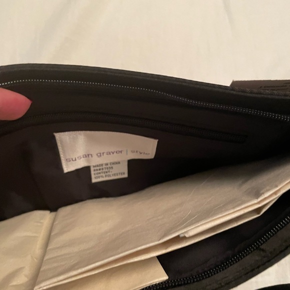 NEW! Black satin evening bag - Picture 4 of 4